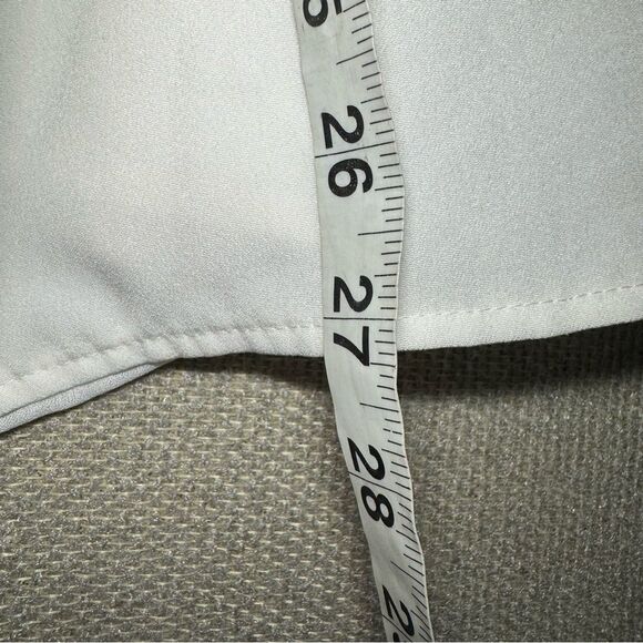 Calvin Klein size 1x White Blouse with Eyelet bell Sleeves - Picture 7 of 10